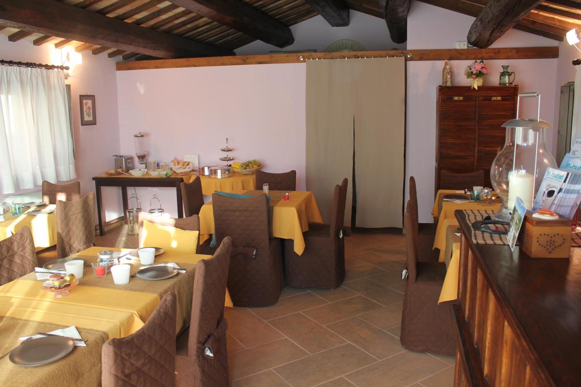 Dimora Di Collio Bed & Breakfast Сан Северино Марке Екстериор снимка